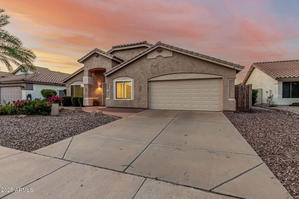 Photo of 460 E Arabian Drive, Gilbert, AZ 85296 (MLS # 6910206)