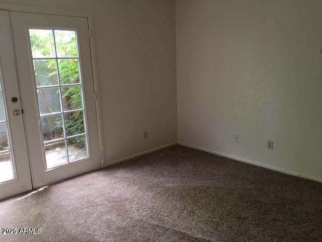 3141 E Cypress Street 6