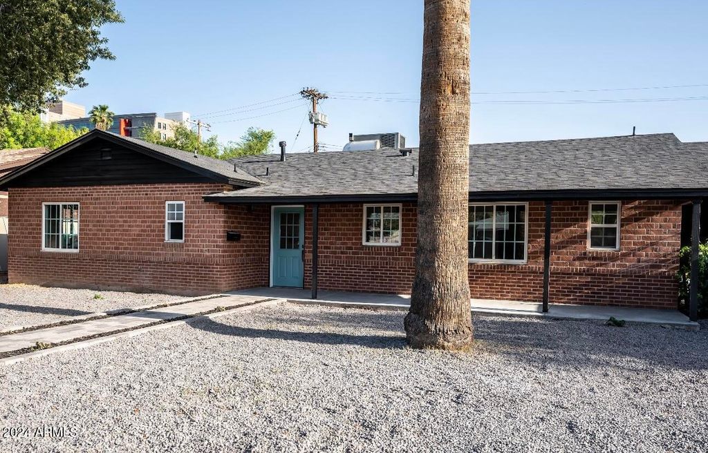 Photo of 1731 E Verde Lane, Phoenix, AZ 85016 (MLS # 6952194)