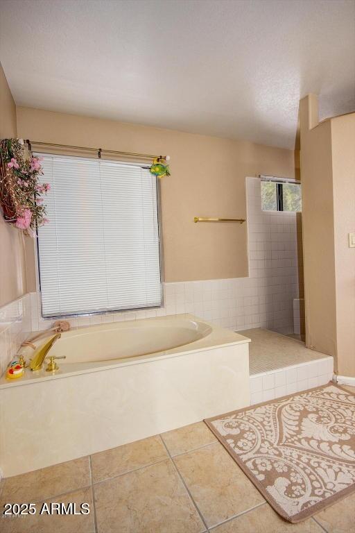 11216 N 129th Way Way