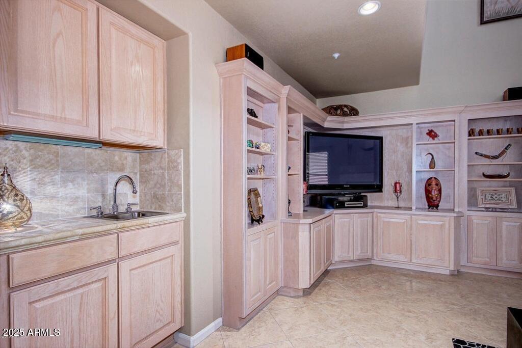 11216 N 129th Way Way