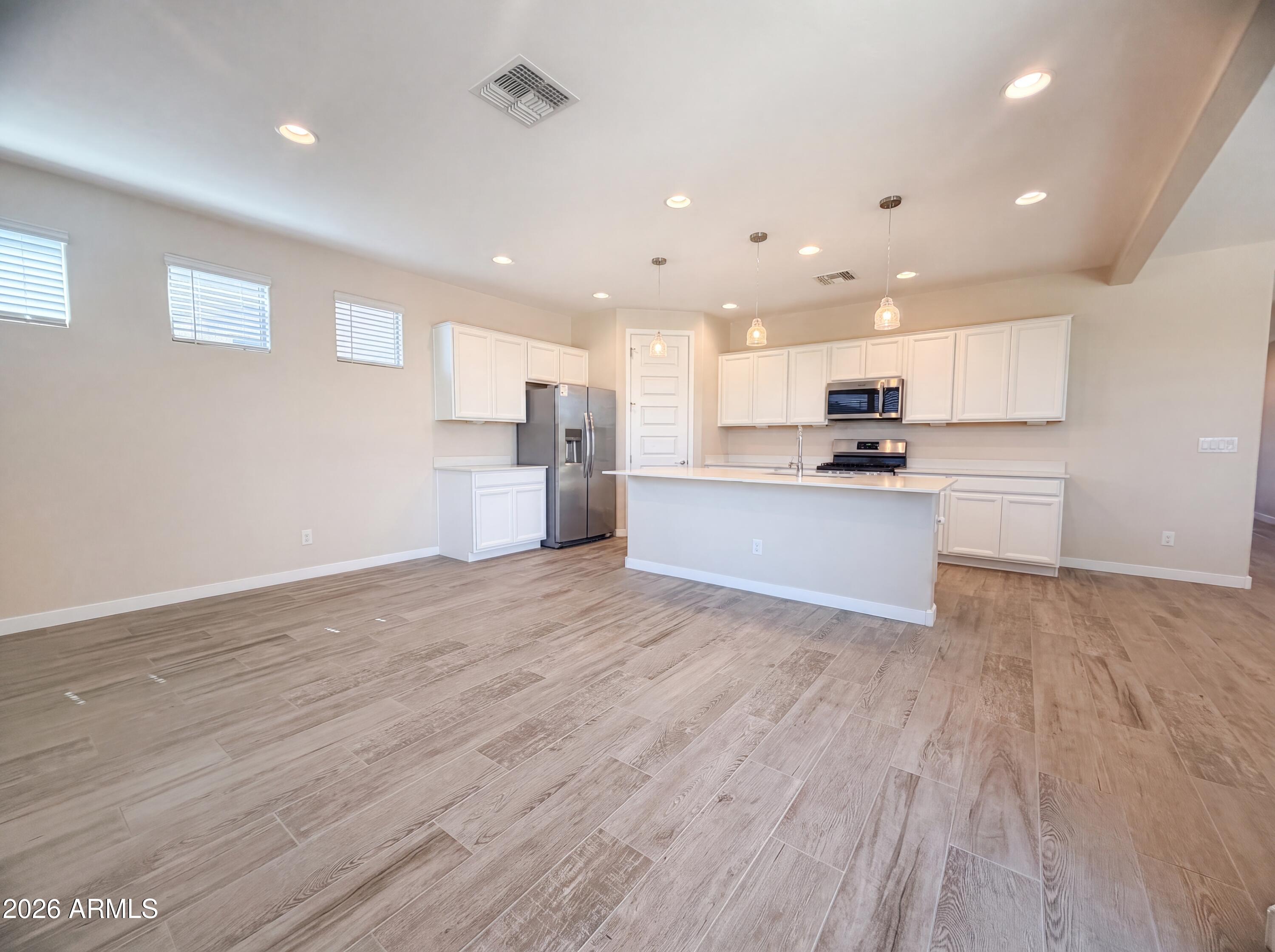 23061 E STACEY Road