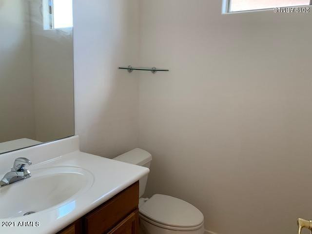 124 W Teakwood Place