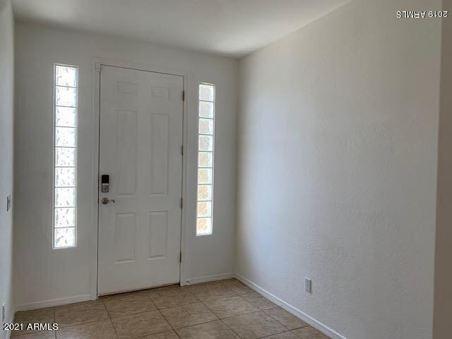 124 W Teakwood Place