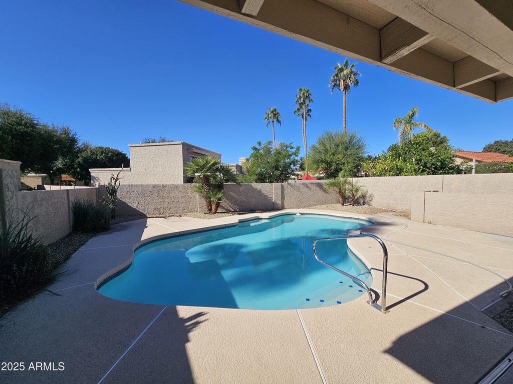 Photo of 6724 N 79th Place, Scottsdale, AZ 85250 (MLS # 6952446)