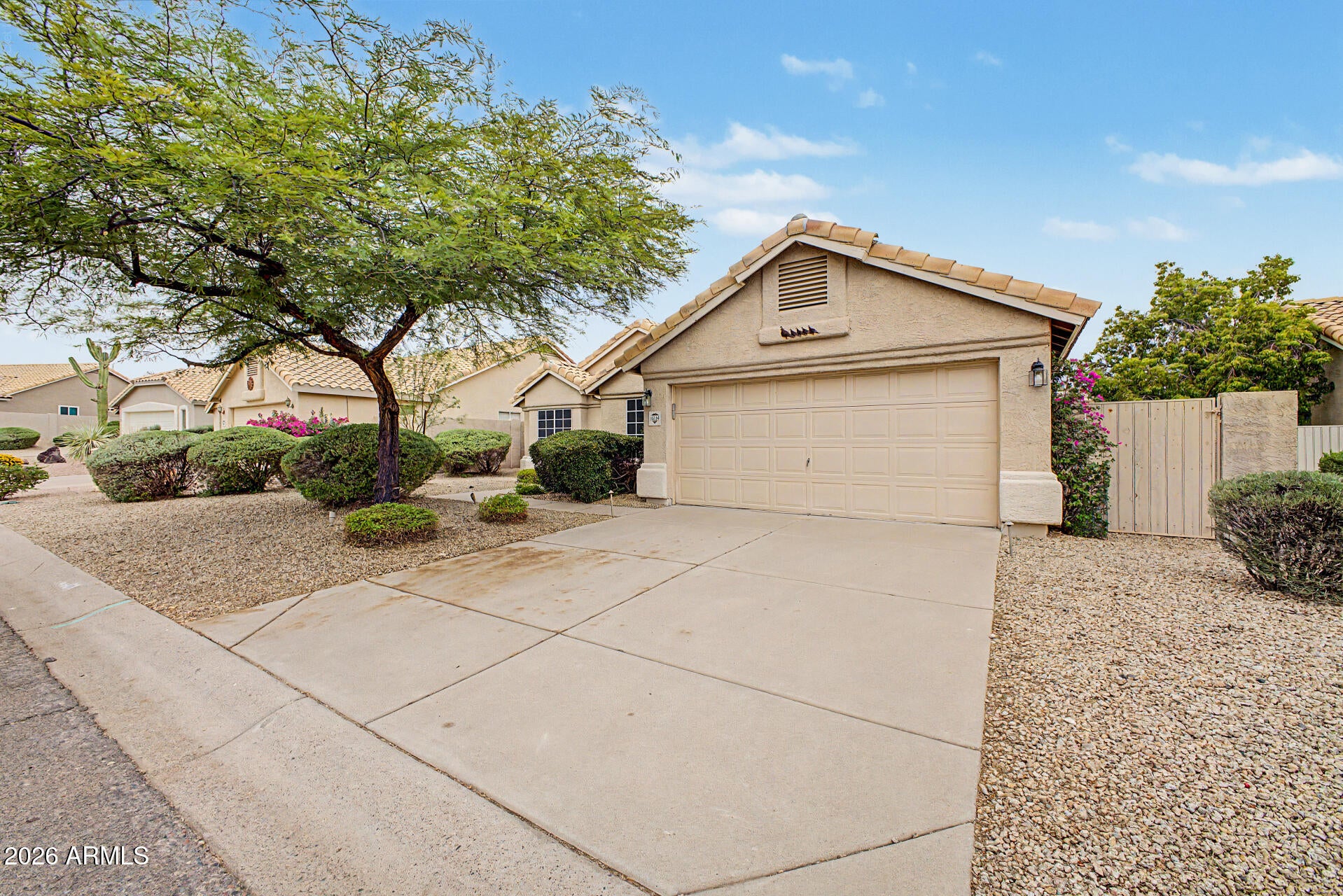 16114 E GLENPOINT Drive