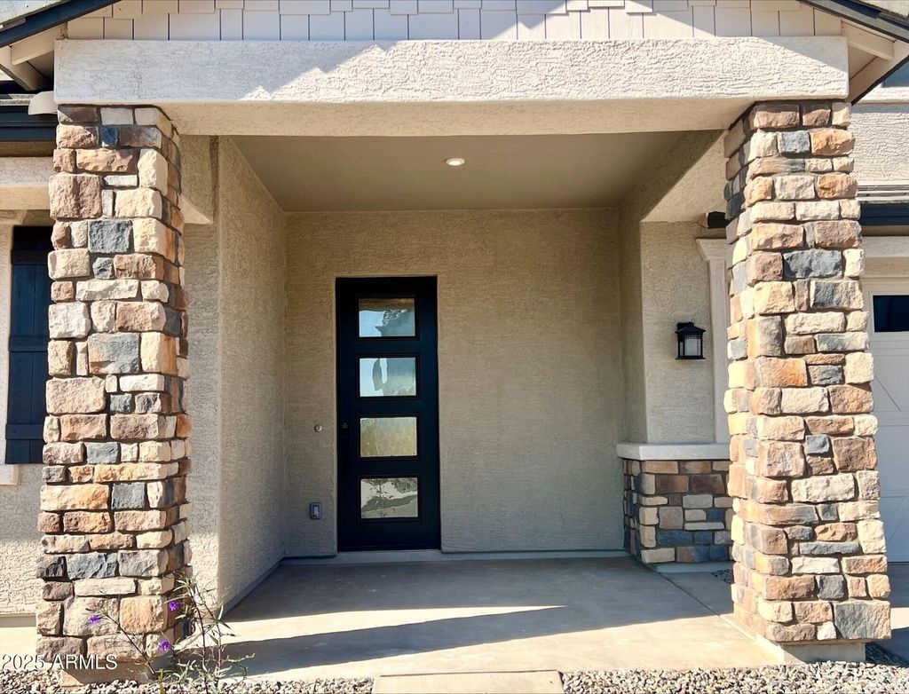 Photo of 5878 N 193rd Drive, Litchfield Park, AZ 85340 (MLS # 6941901)