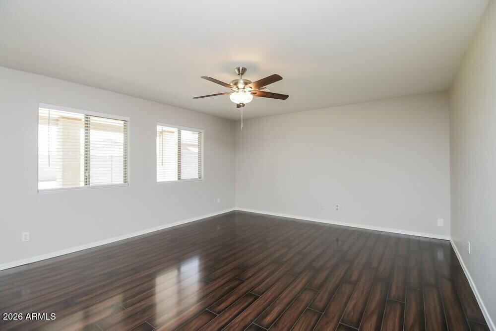 1935 E Renegade Trail