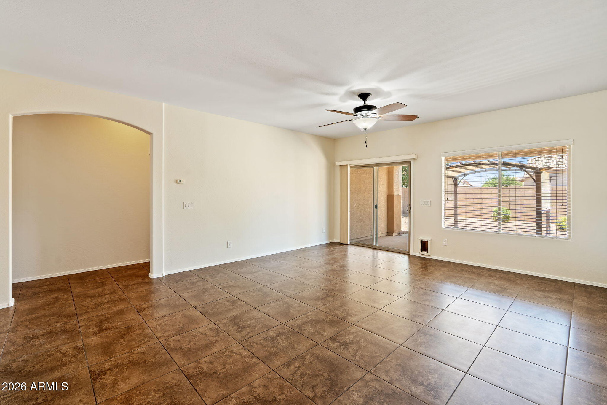 2924 E COCONINO Drive