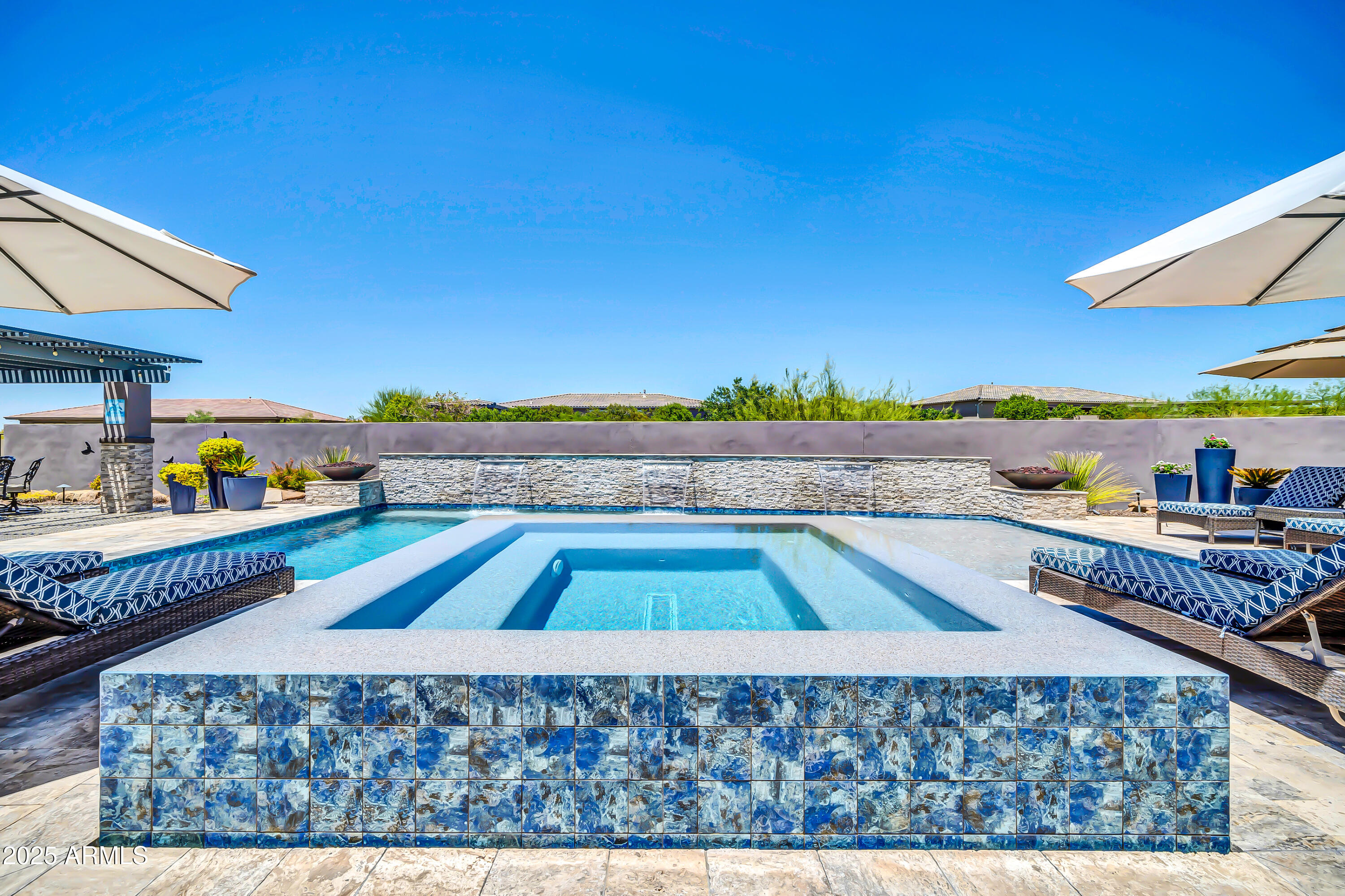 ANDALUZA - Residential