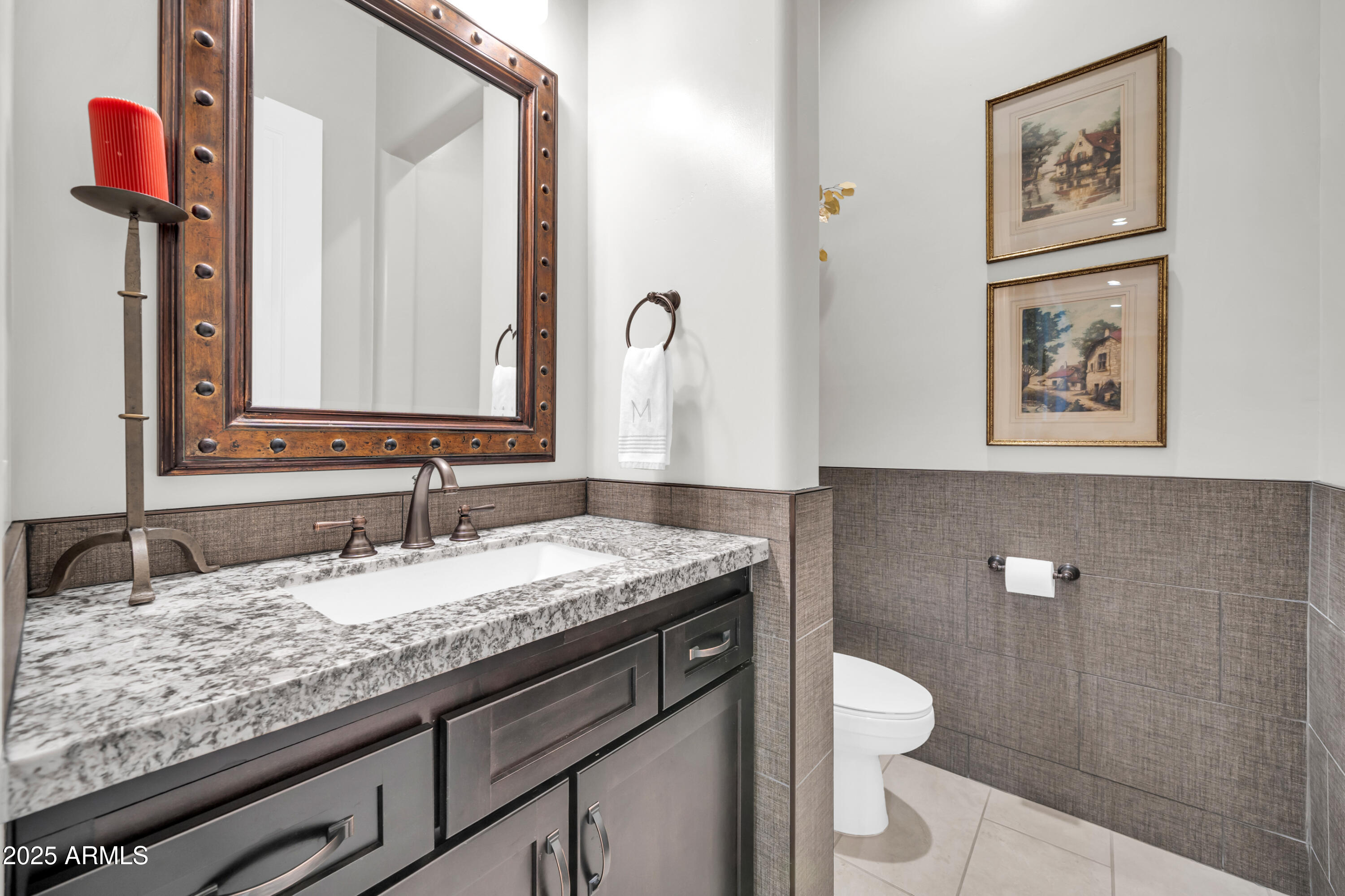 ANDALUZA - Residential