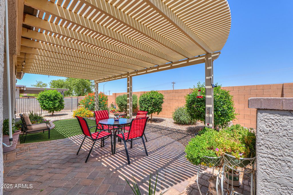 Photo of 60 S Agua Fria Lane, Casa Grande, AZ 85194 (MLS # 6878474)