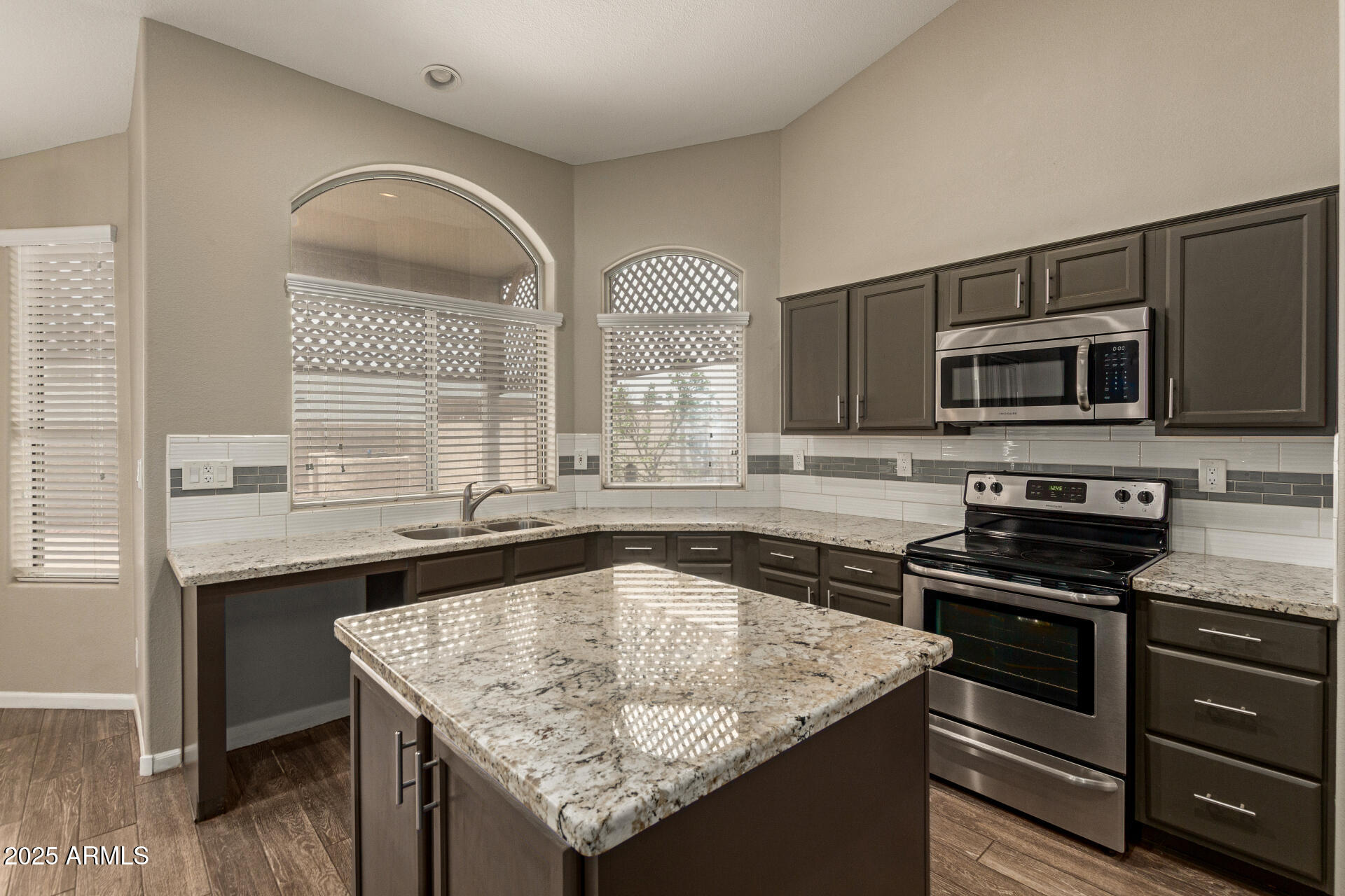 Homes 3 3946 N 112TH Avenue