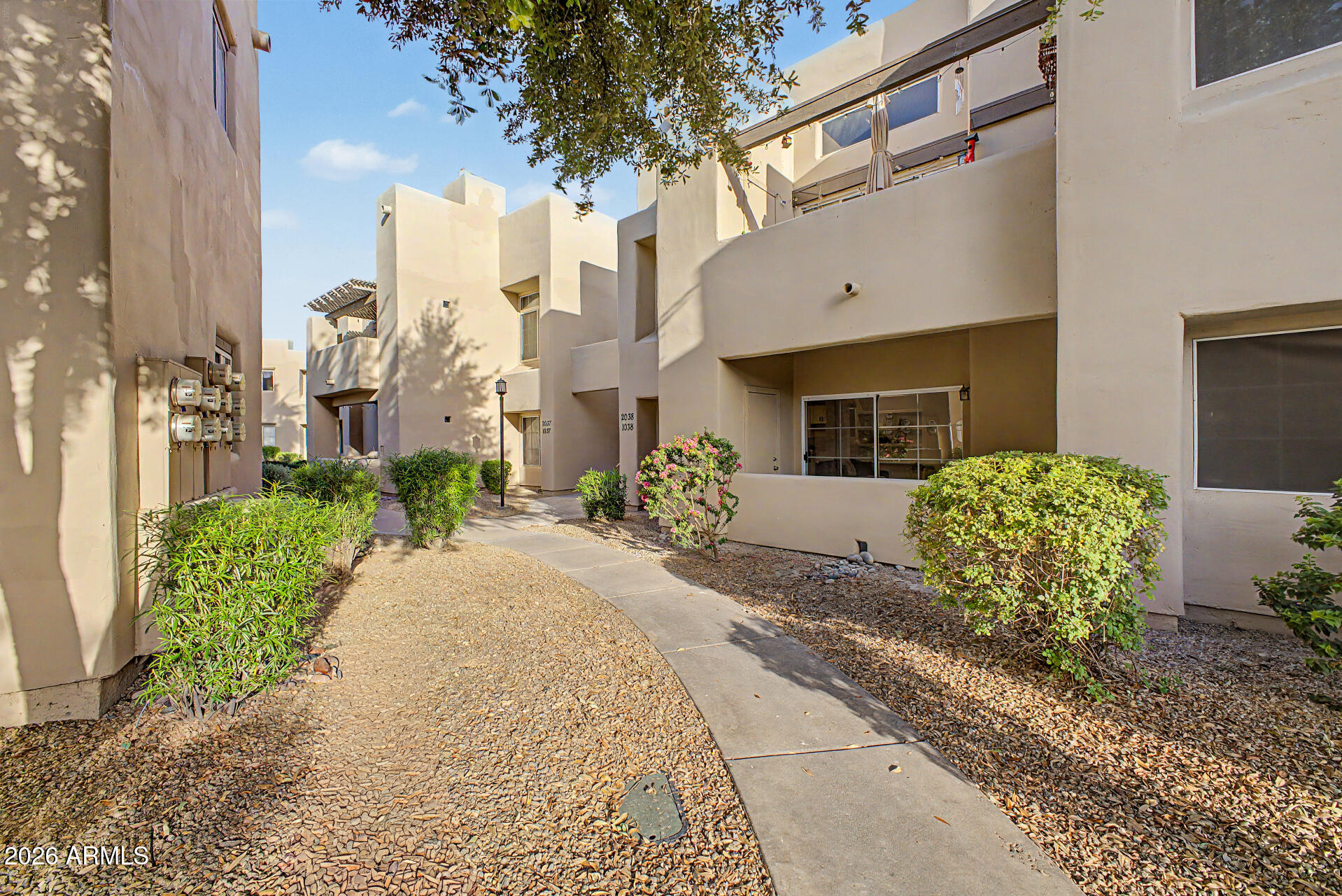 MISSION DEL ARROYOS CONDOMINIUM - Residential
