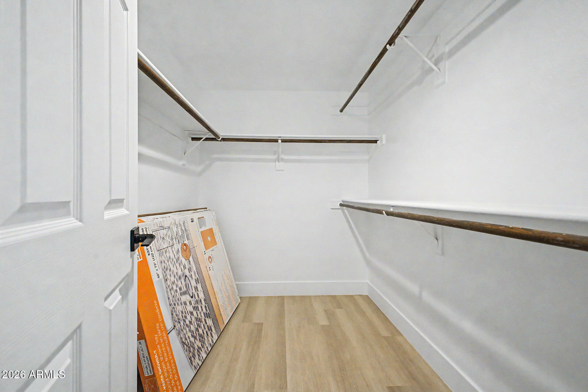 MISSION DEL ARROYOS CONDOMINIUM - Residential