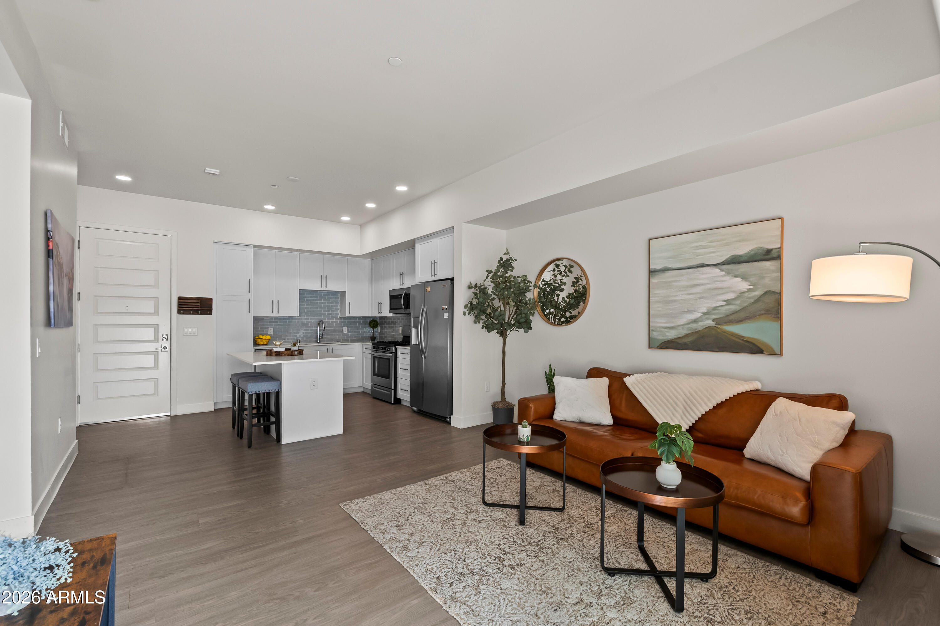 7300 E EARLL Drive 1022