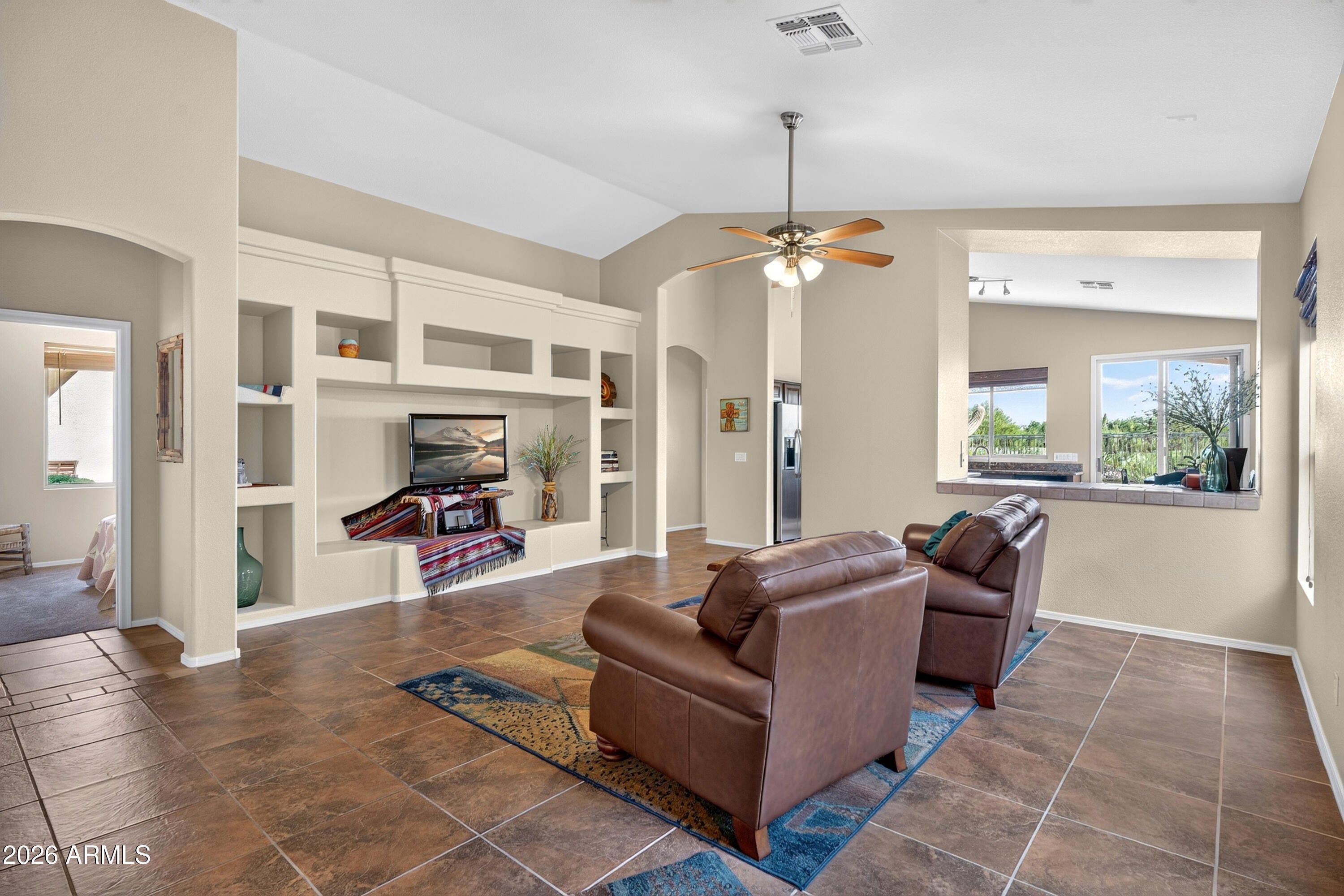 4423 E SMOKEHOUSE Trail