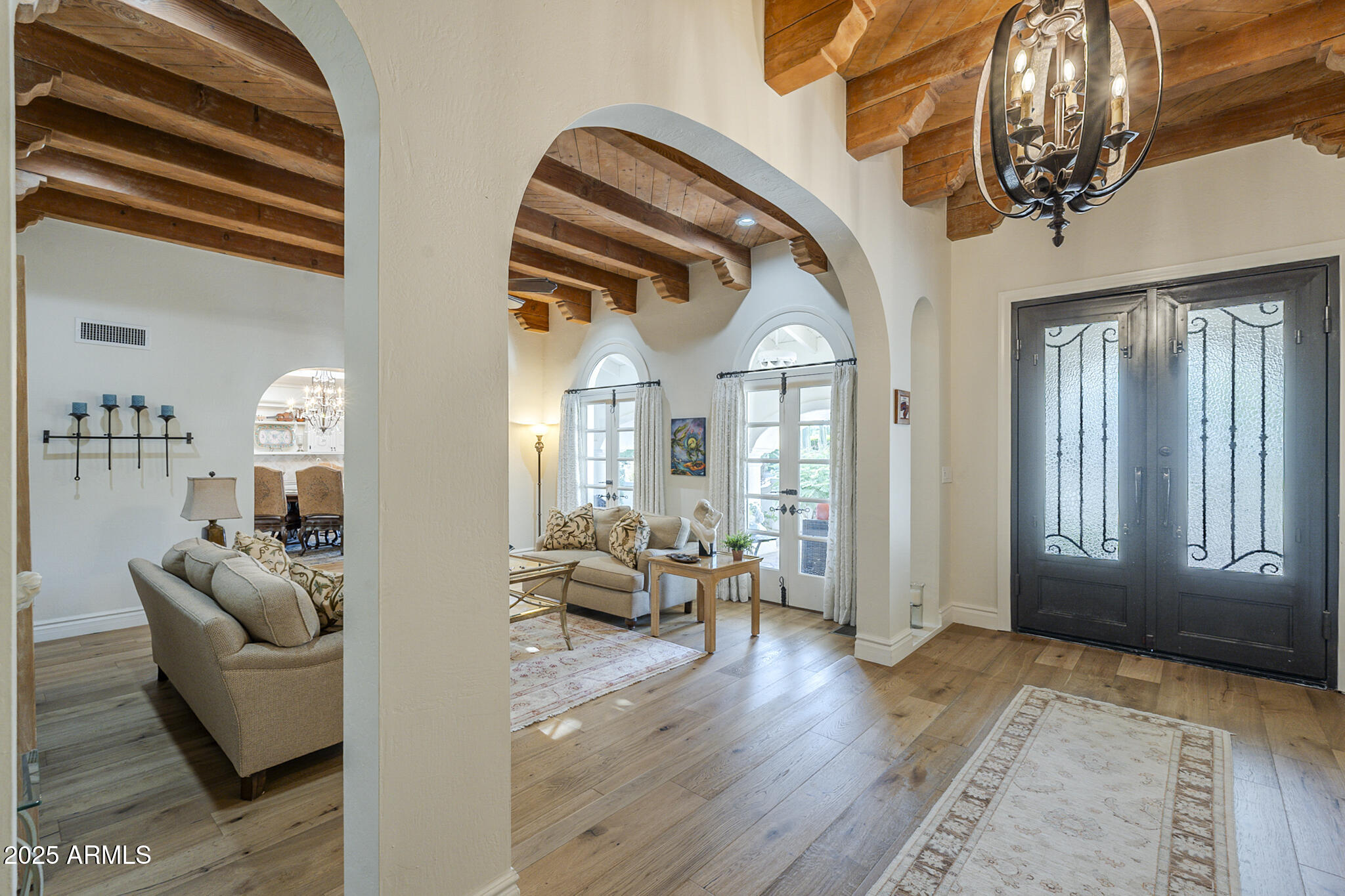 7471 E NORTHERN Avenue