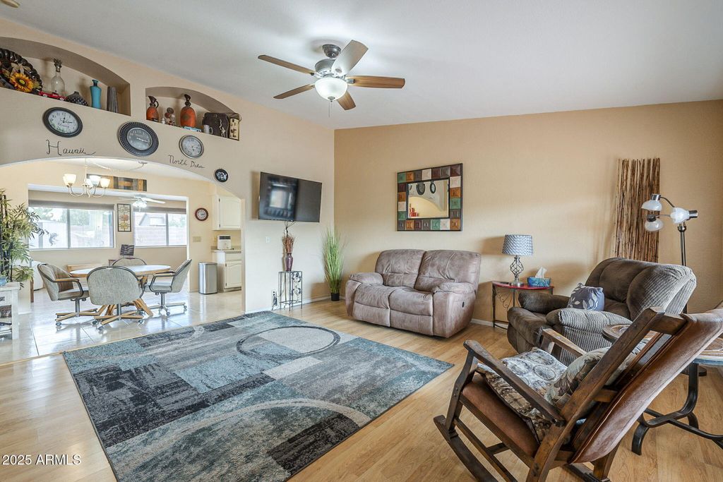 Photo of 2513 S Zinnia, Mesa, AZ 85209 (MLS # 6928827)