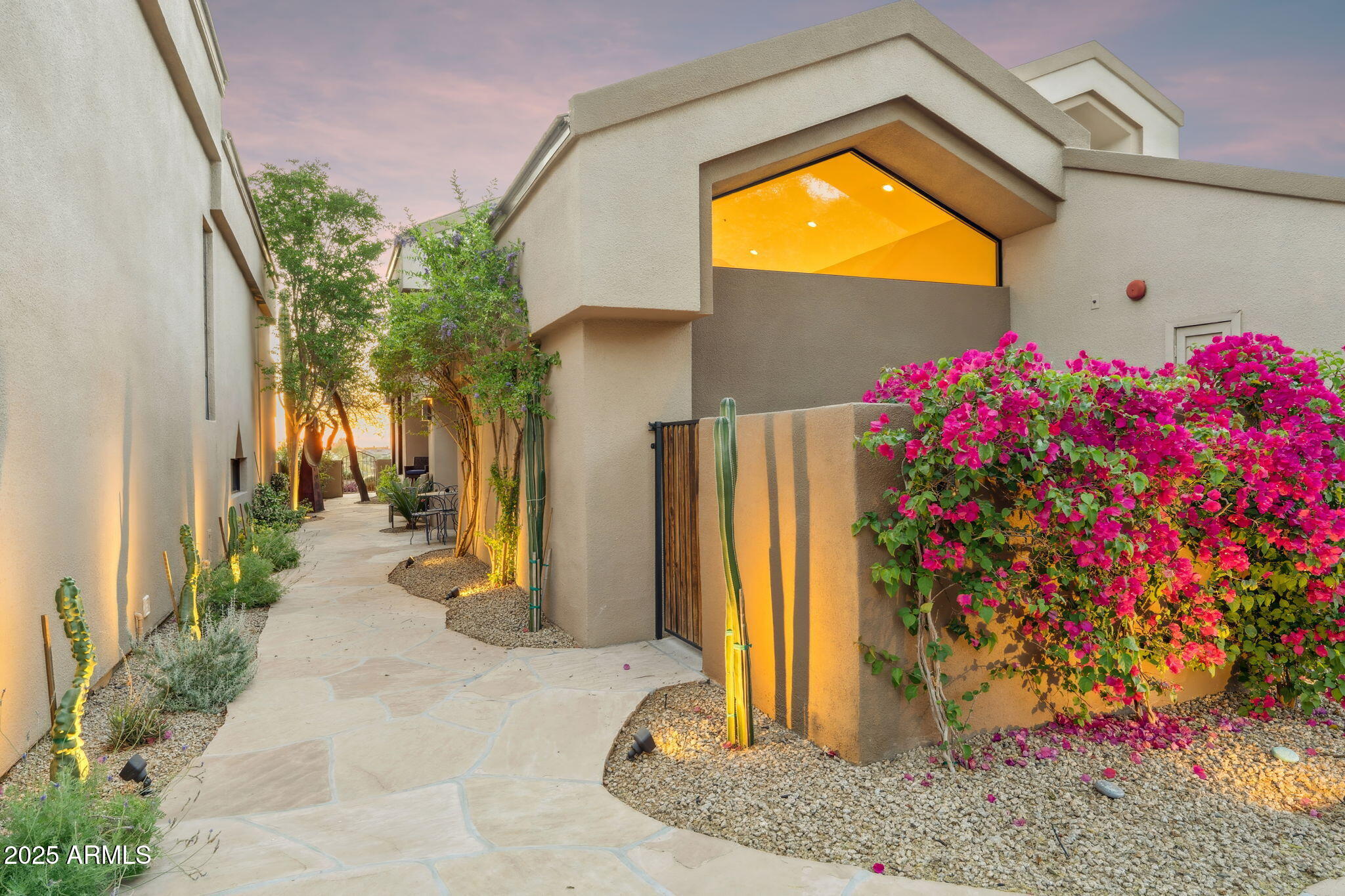 Scottsdale, Arizona 85255, United States, 3 Bedrooms Bedrooms, ,4 BathroomsBathrooms,Residential,Active,210568