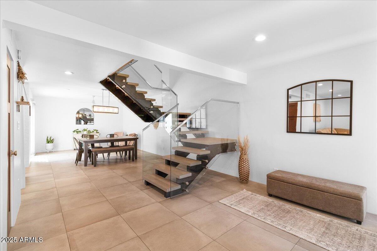 309 E Huntington Drive