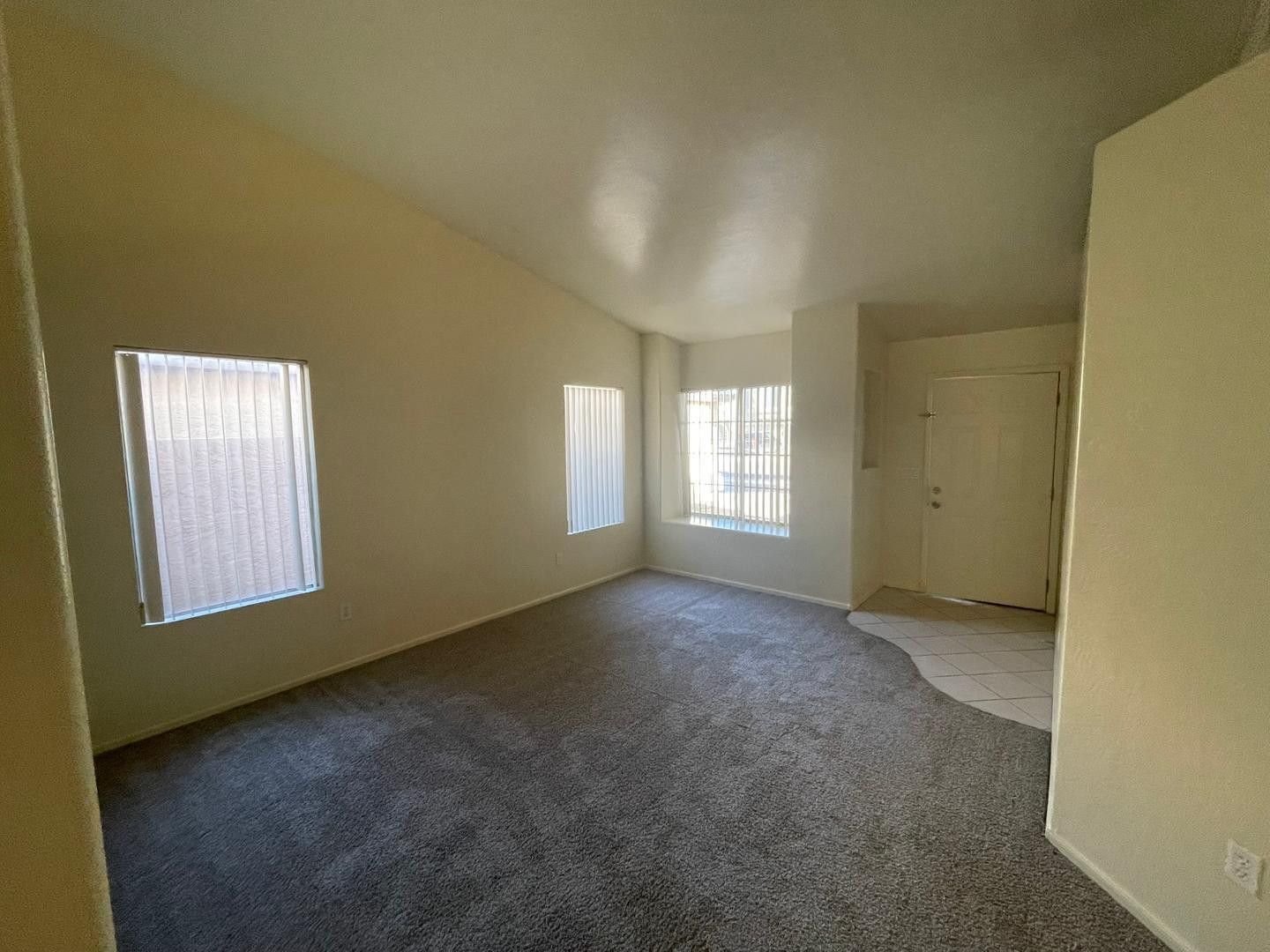 837 E Glenmere Drive