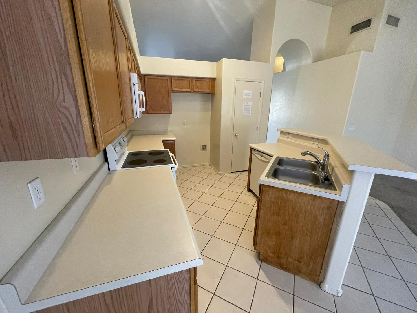 837 E Glenmere Drive