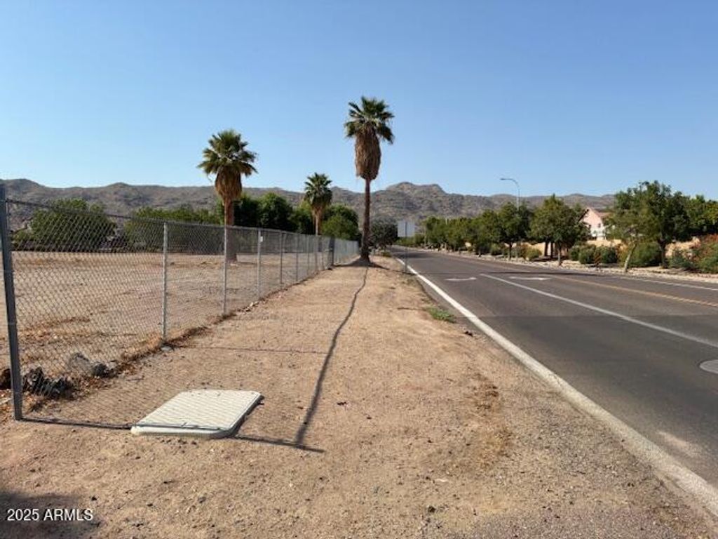 Photo of 2803 E Baseline Road #-, Phoenix, AZ 85042 (MLS # 6917491)
