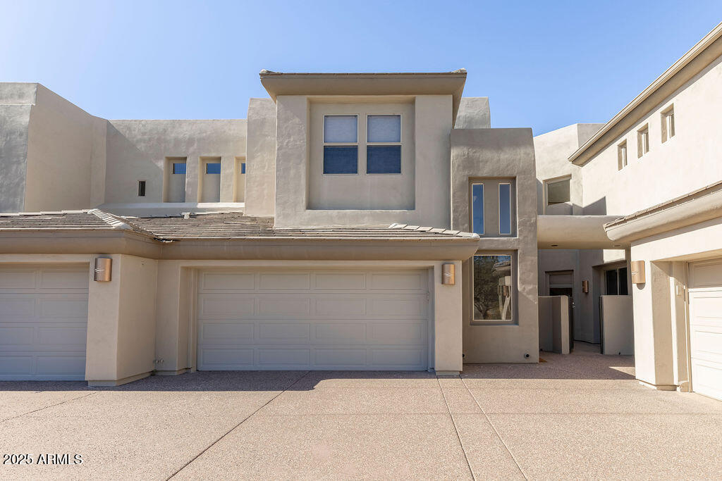 14850 E GRANDVIEW Drive 106