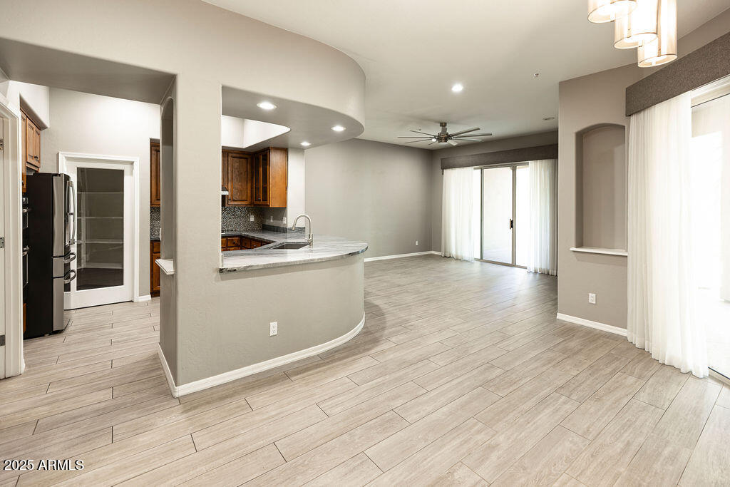 14850 E GRANDVIEW Drive 106