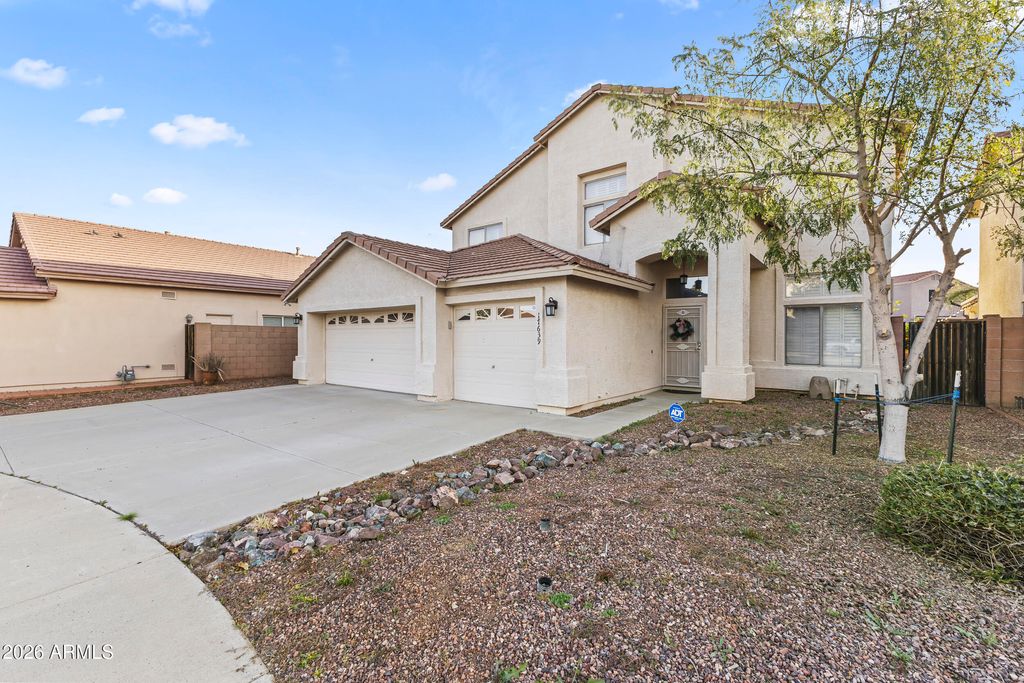 Photo of 17639 N 17th Street, Phoenix, AZ 85022 (MLS # 6975414)