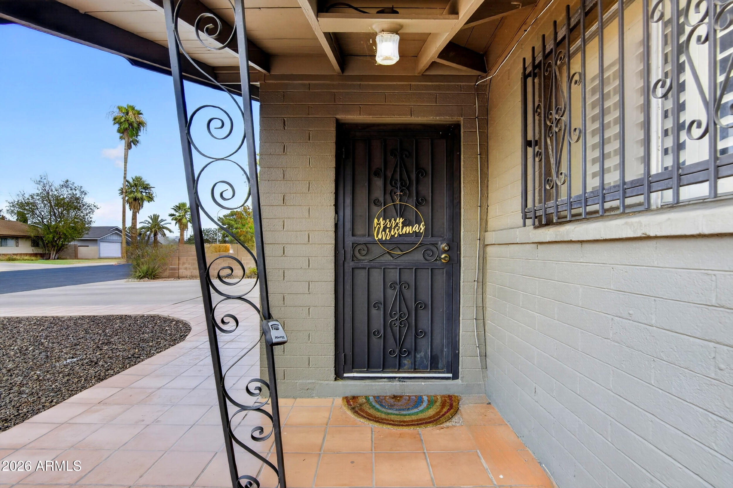 123 E ERIE Drive