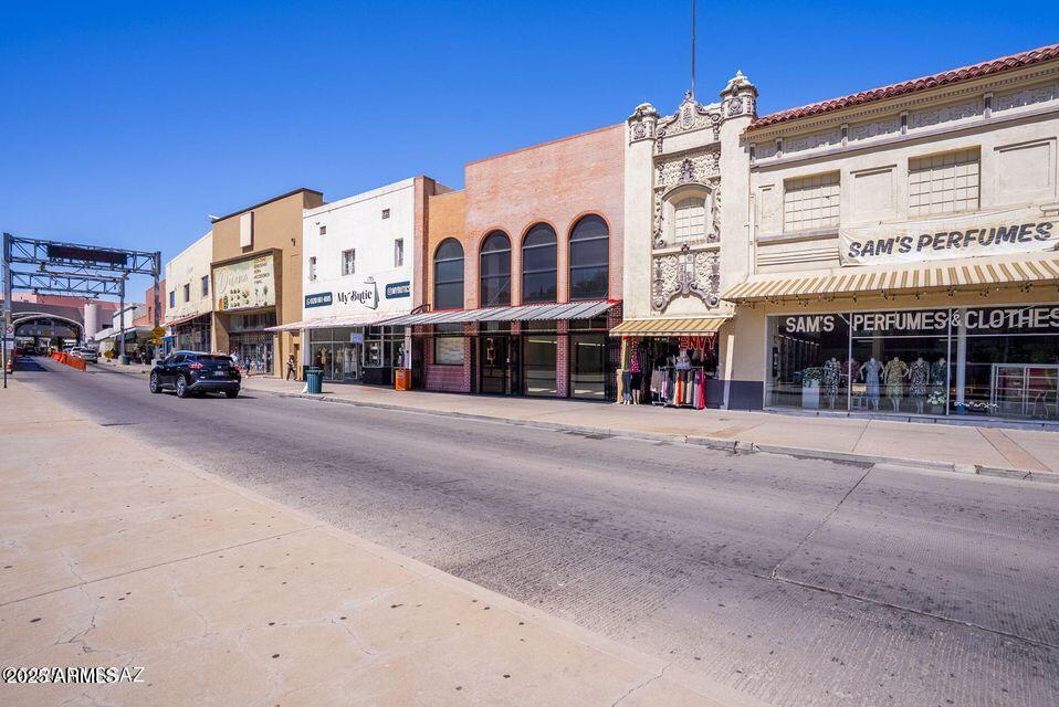 65 N GRAND Avenue