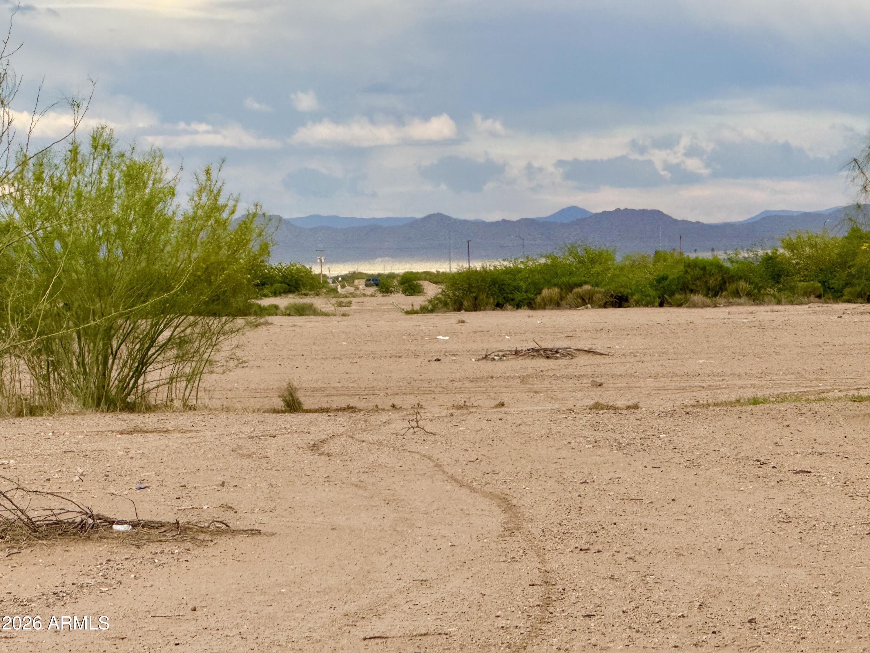 Eloy North - Land