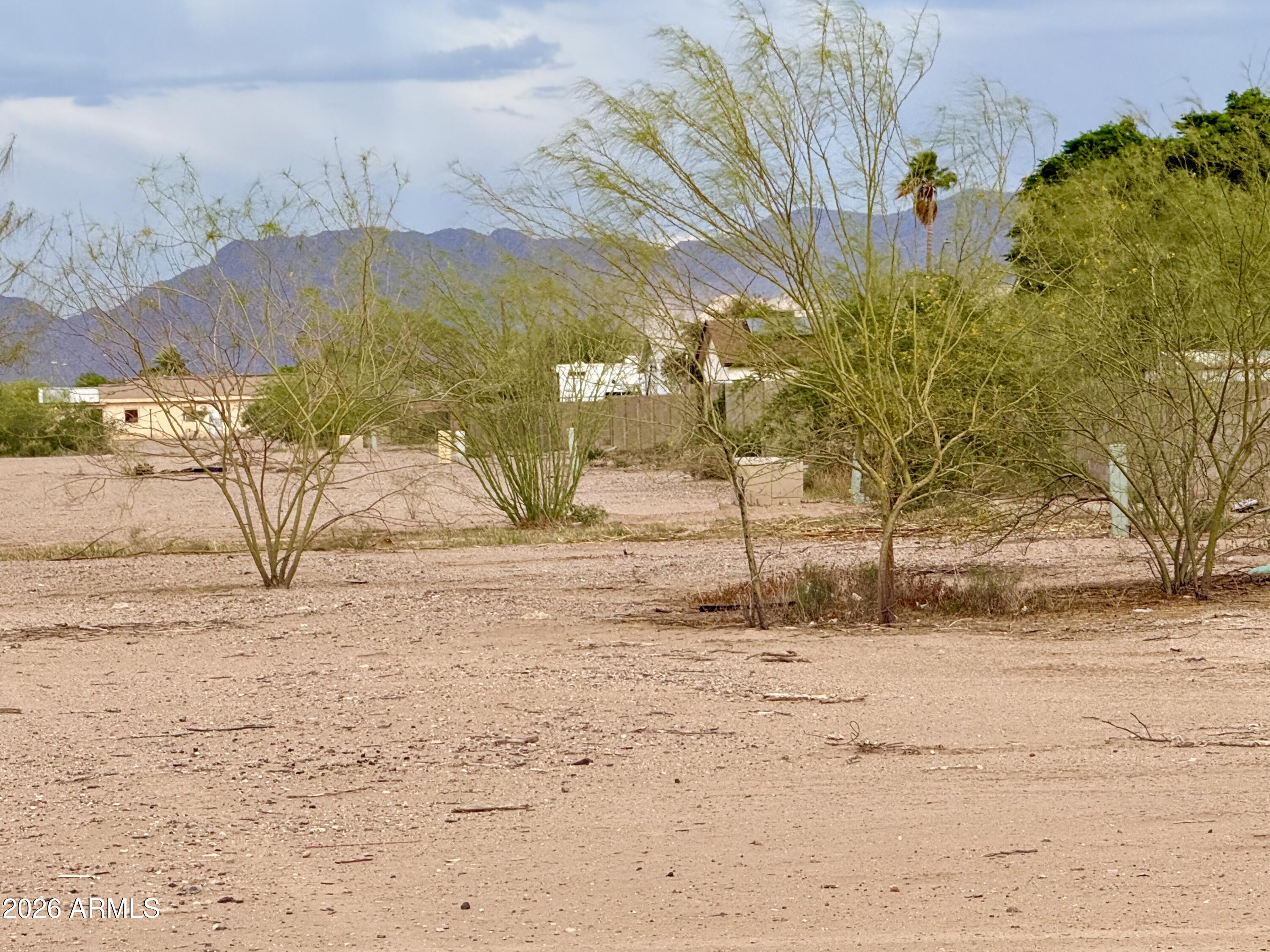 Eloy North - Land