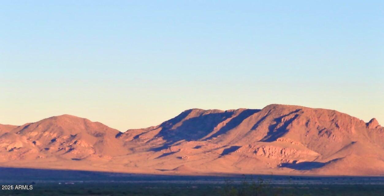 TBD E Many Wells Rd 41 Acres -- -