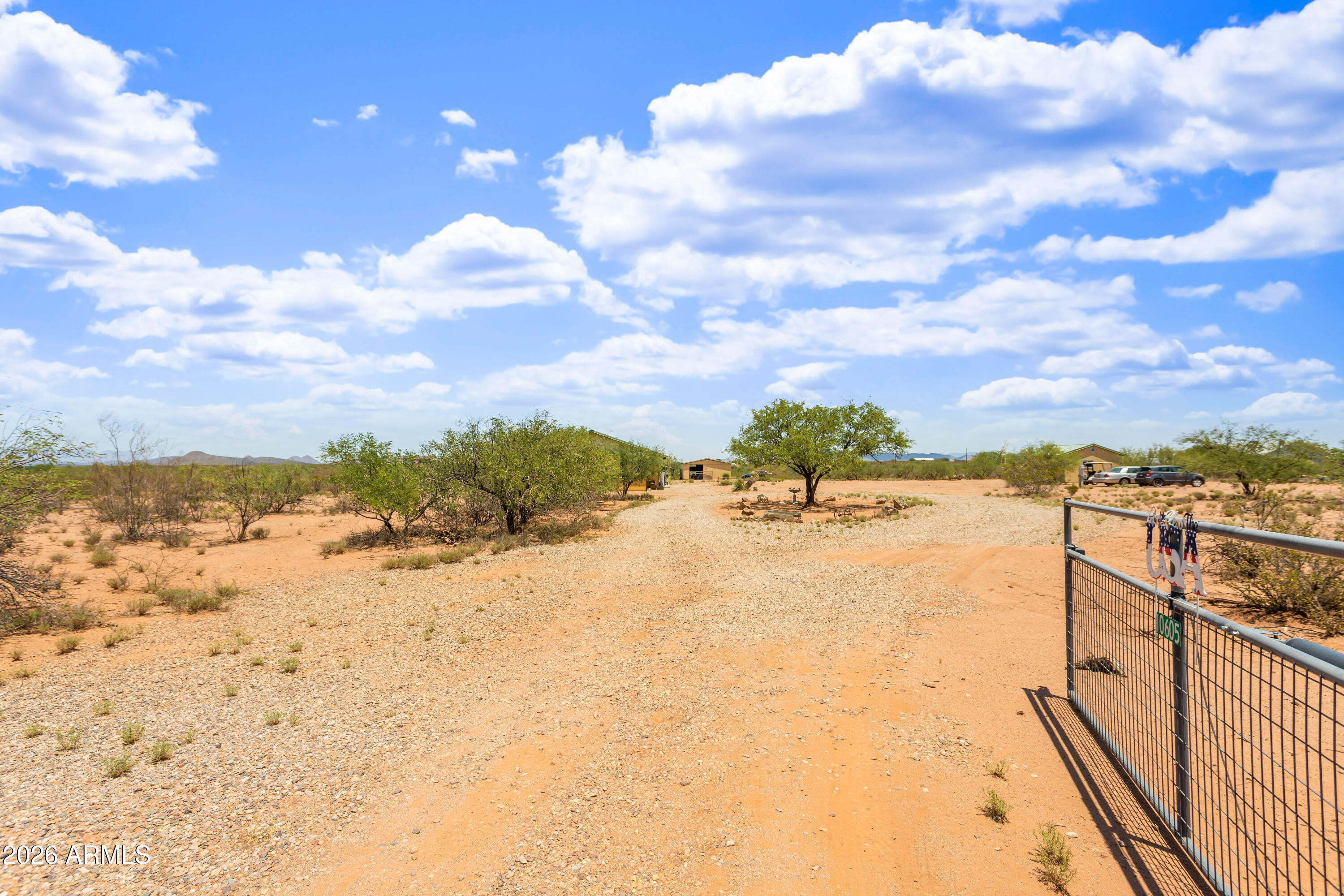 10605 E Greenough Trail