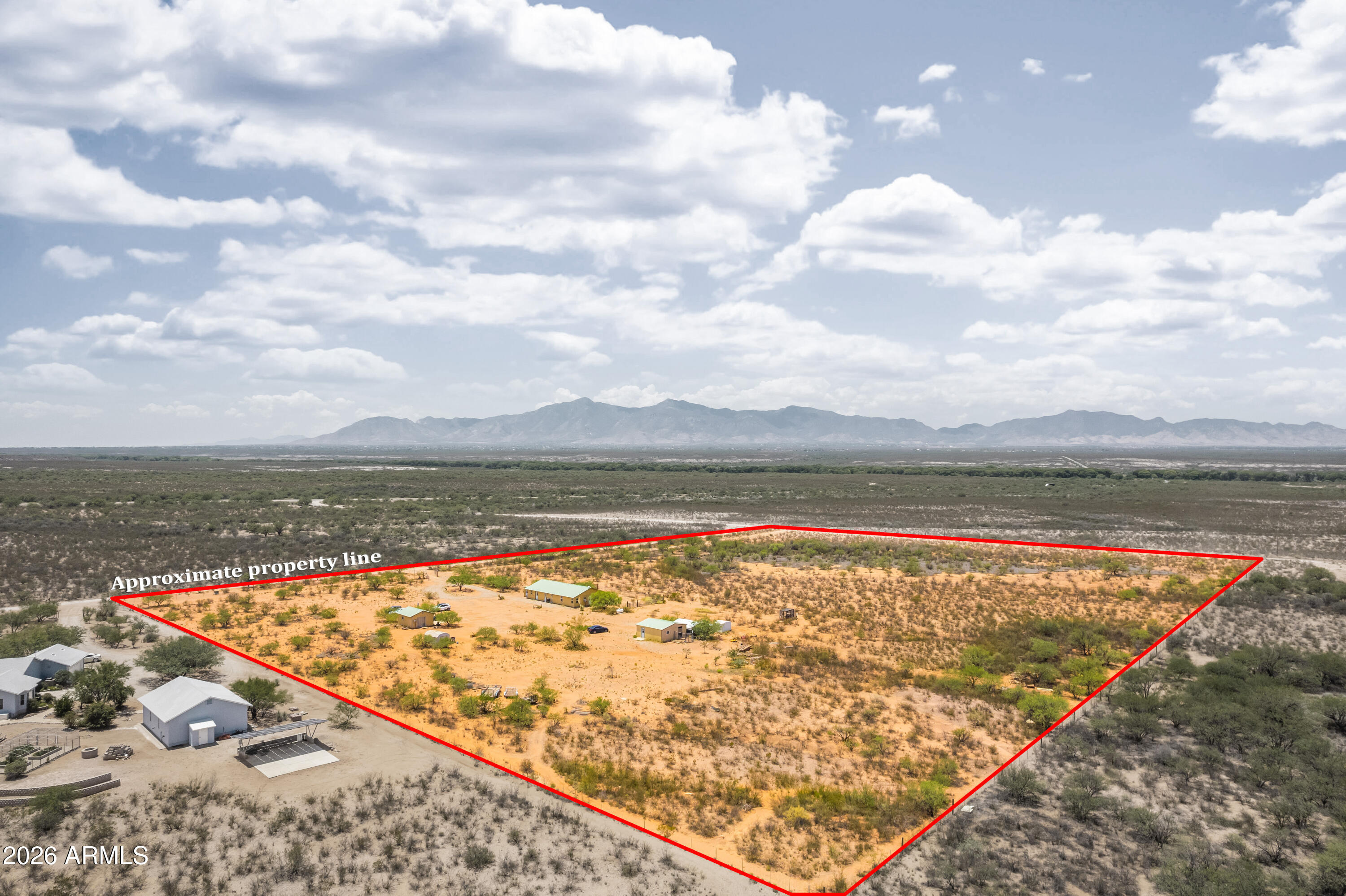 10605 E Greenough Trail