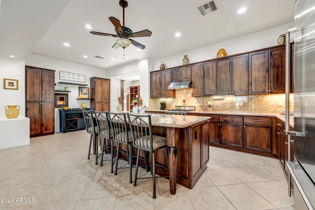 Photo of 3105 S Amble Pass, Gold Canyon, AZ 85118 (MLS # 6916304)