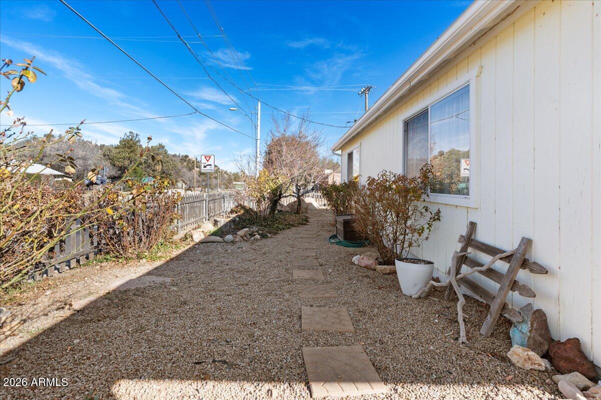 429 GAIL GARDNER Way