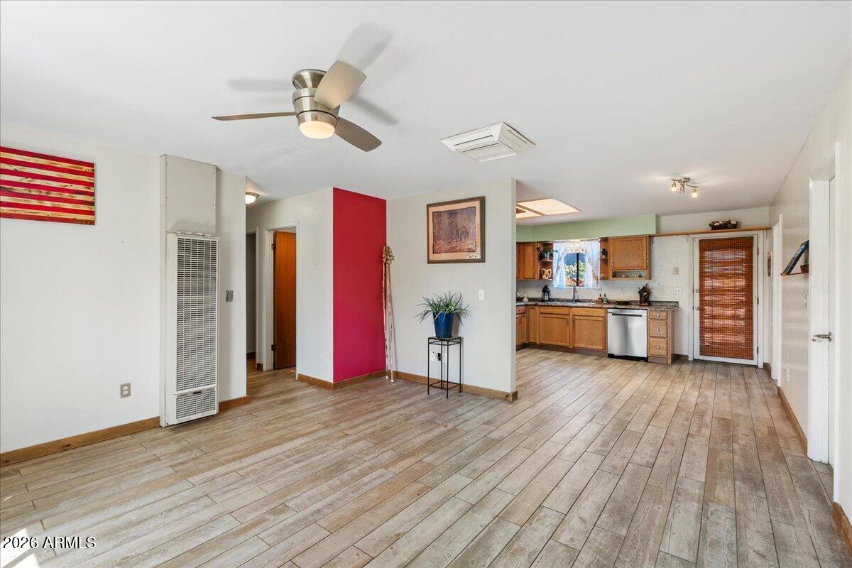 LINCOLN PARK - Residential