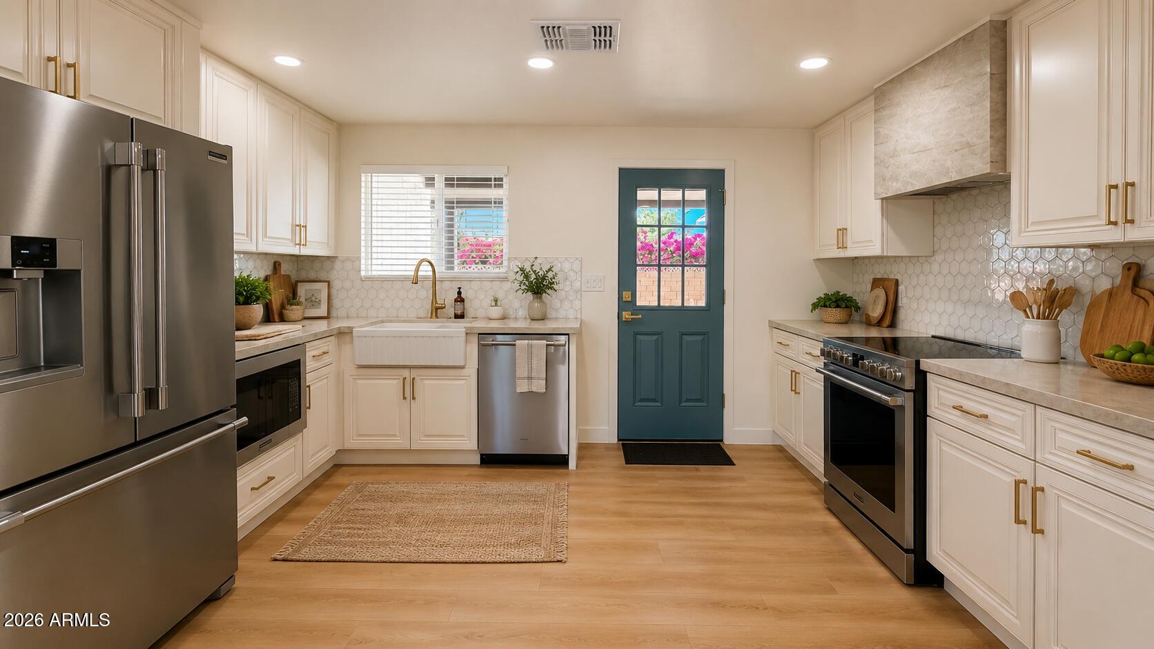 1707 W HIGHLAND Avenue
