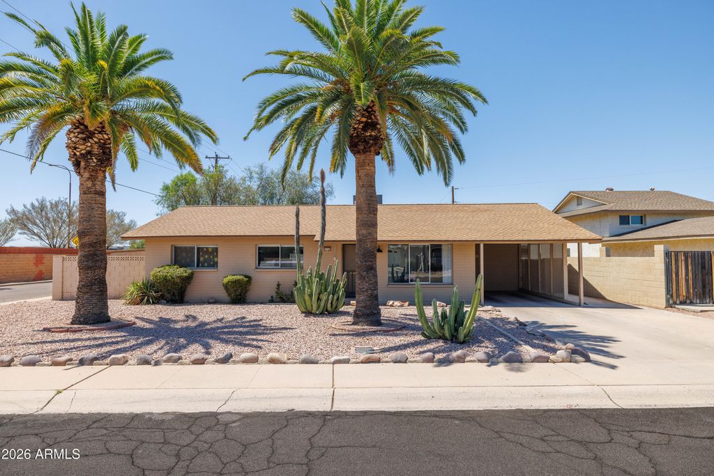 Photo of 8755 E Valley Vista Drive, Scottsdale, AZ 85250 (MLS # 7035283)