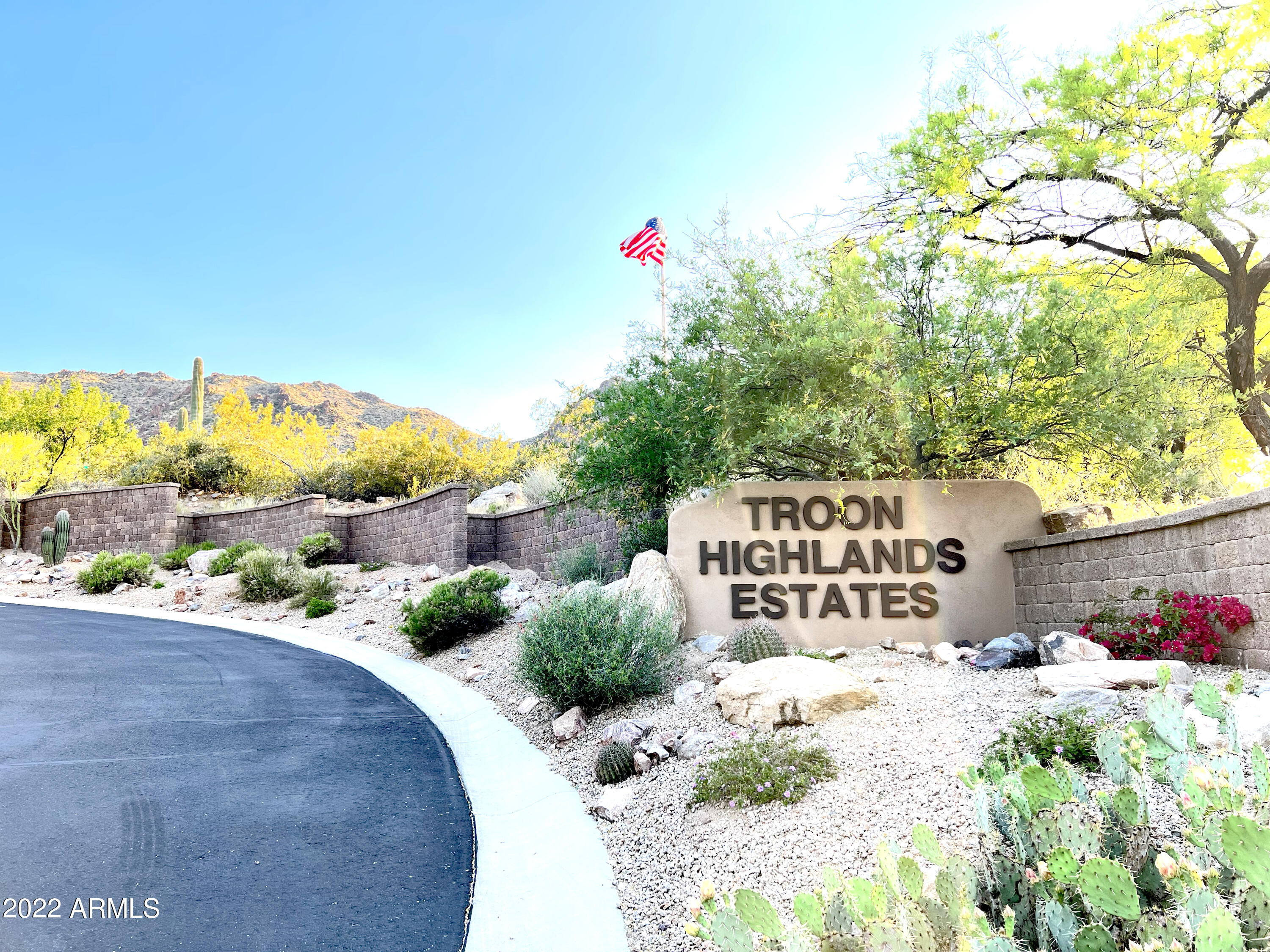 TROON HIGHLANDS ESTATES - Residential