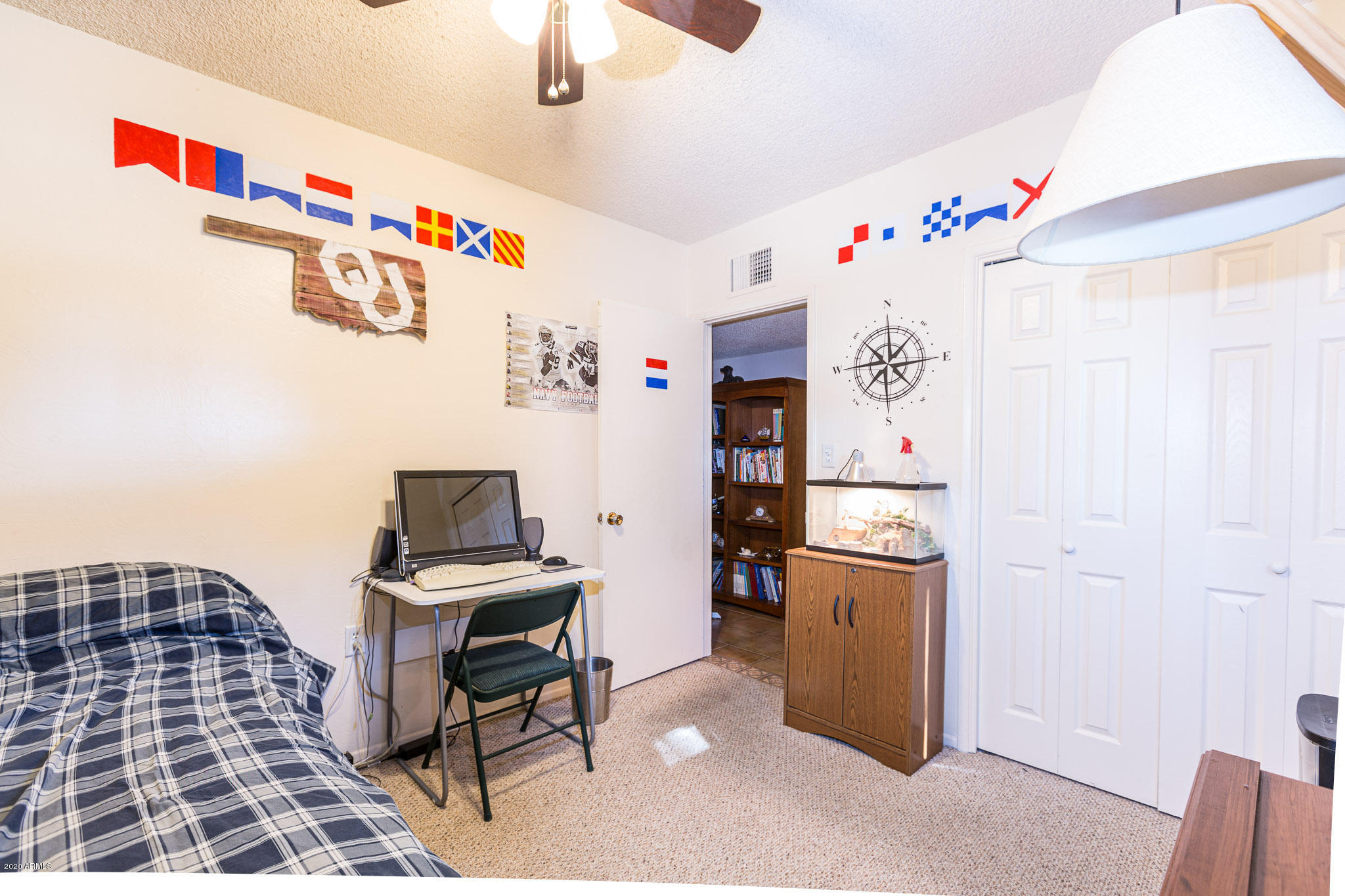 TOWN & COUNTRY ESTATES - Residential