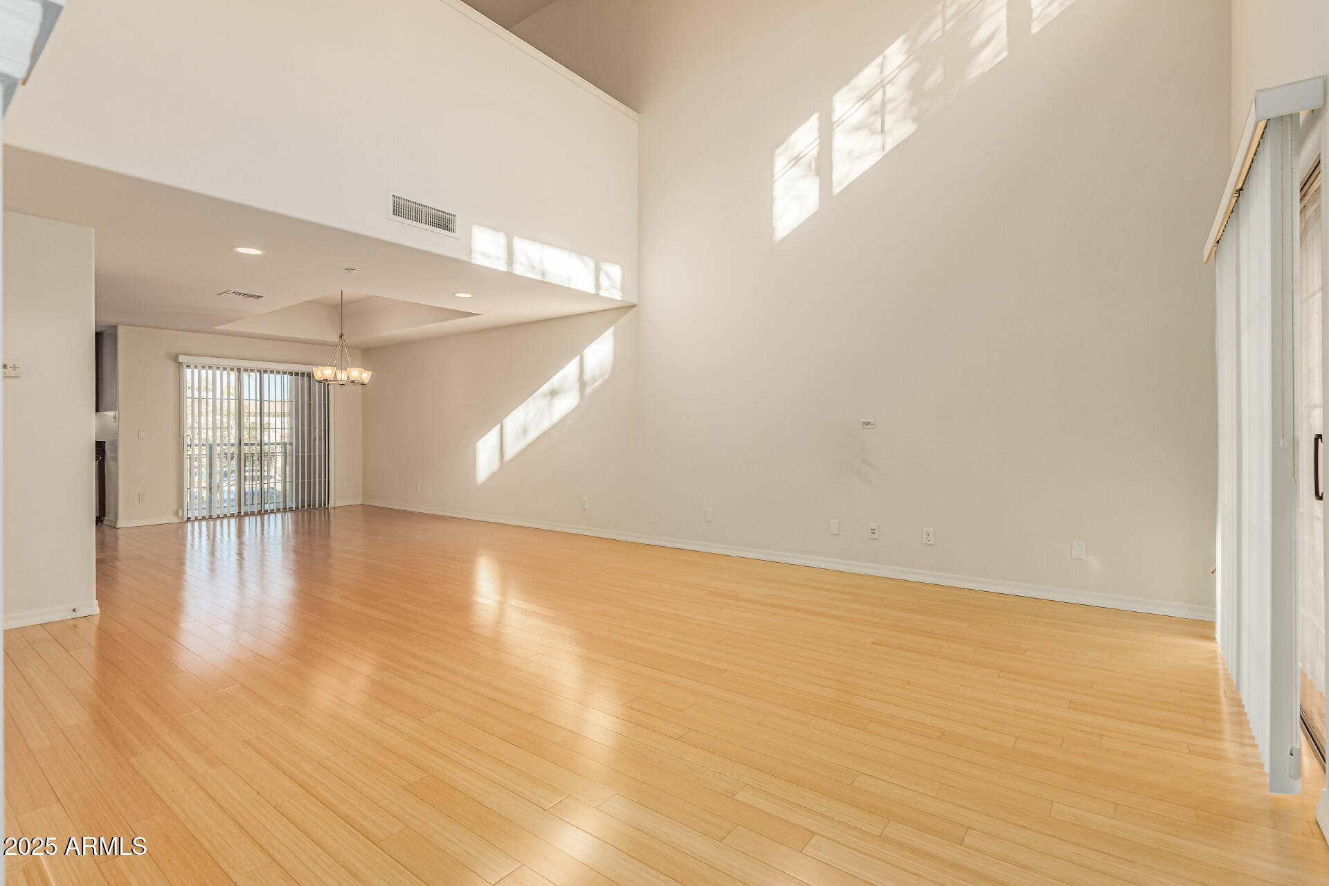 SANDALO TOWNHOMES CONDOMINIUM - Residential