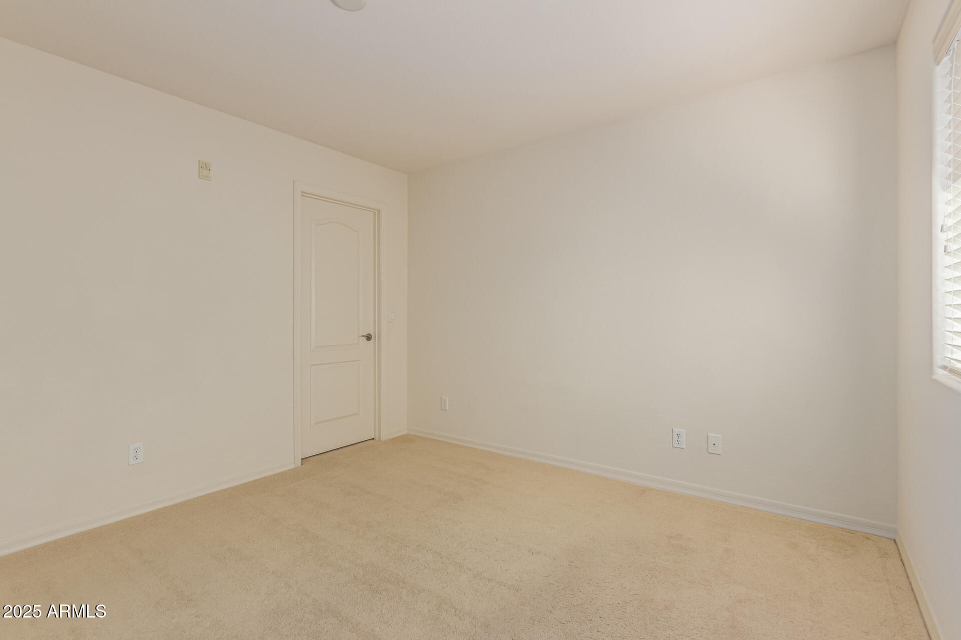 SANDALO TOWNHOMES CONDOMINIUM - Residential