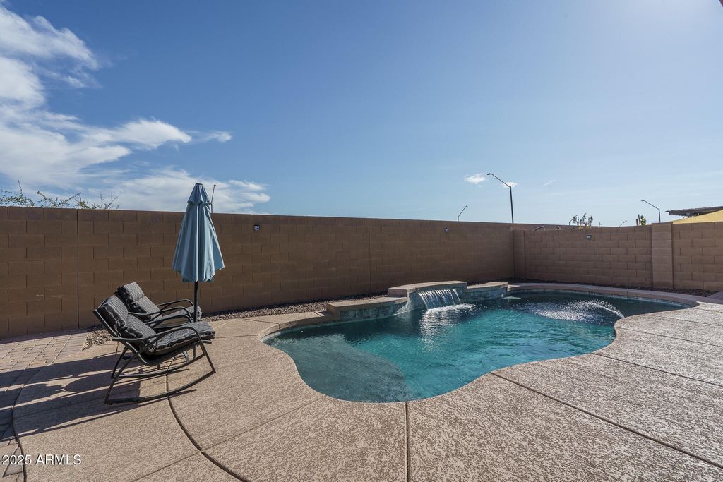 Photo of 14757 W Pasadena Avenue, Litchfield Park, AZ 85340 (MLS # 6908348)