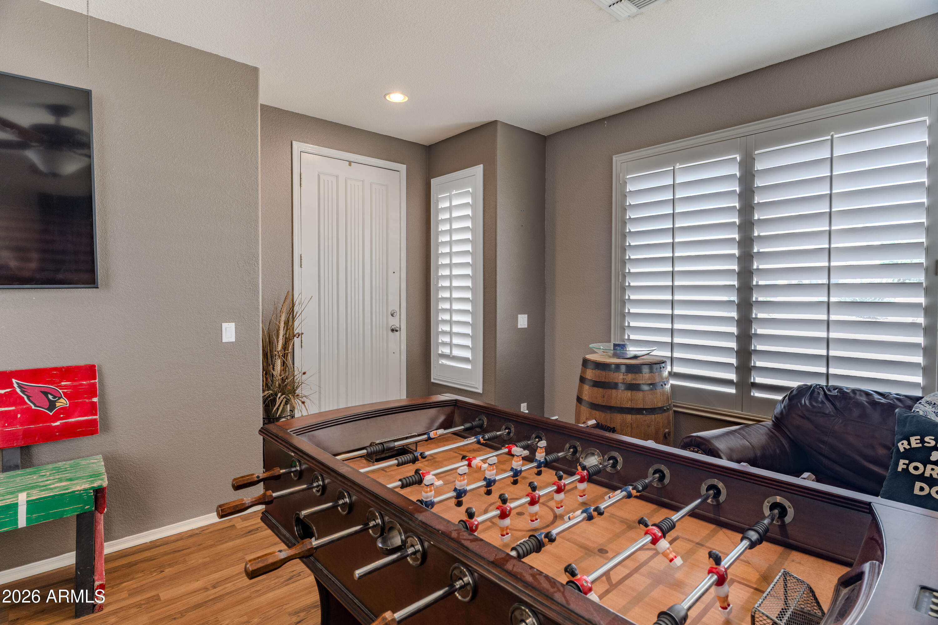 9135 W Pontiac Drive