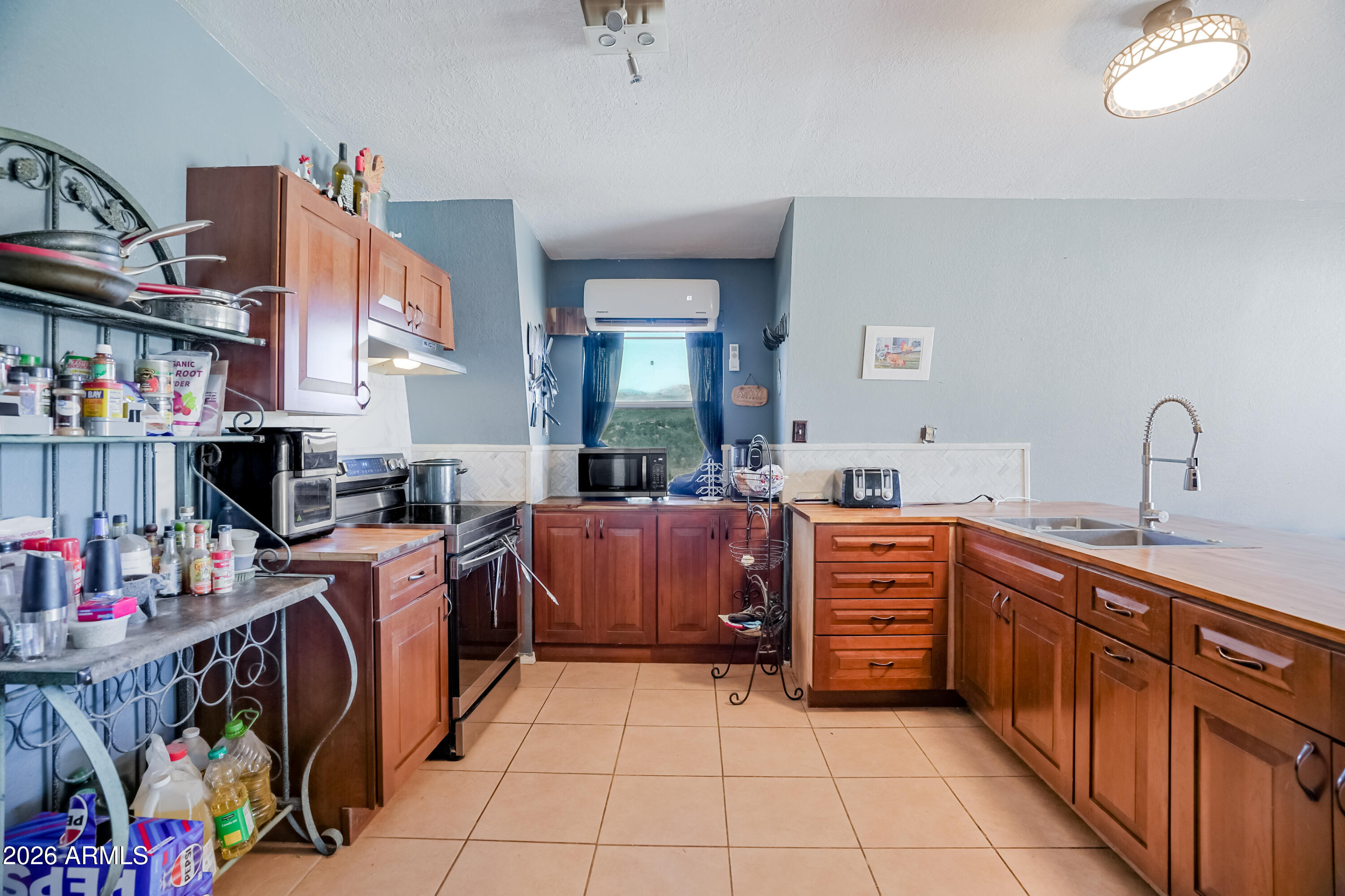 16928 W TRAP Road